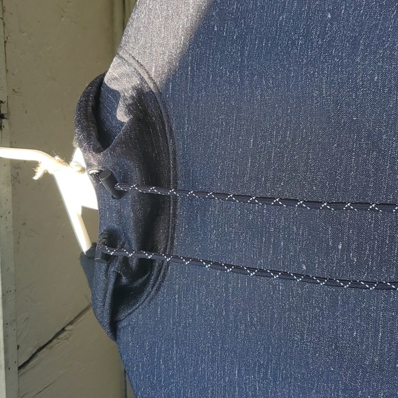 Dry frame hoodie - Picture 4 of 5